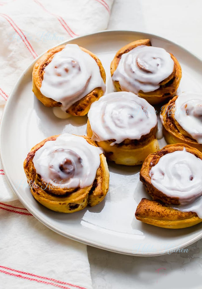 Air Fryer Cinnamon Rolls